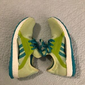 Adidas Pure Boost ClimaChill running shoes. Size 6.